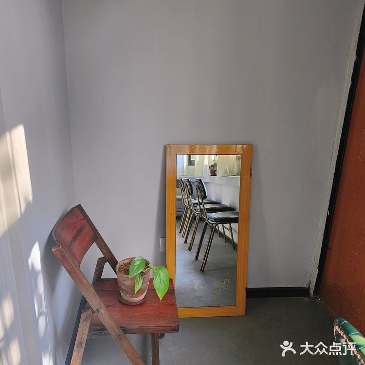 叁岔口咖啡•弹子石藏在居民楼里的宝藏