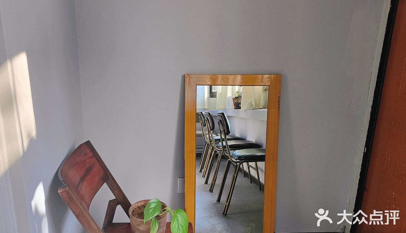 叁岔口咖啡•弹子石藏在居民楼里的宝藏