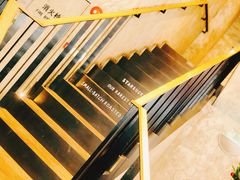 -星巴克臻选(湖滨道店)