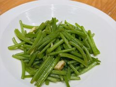 -头上红煨盐鸡·非遗院子餐厅