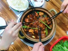 -奇味鸡煲(麦地店)