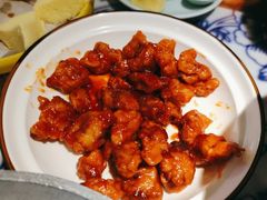 -卢大鲜鱼头捞饭(美利广场店)