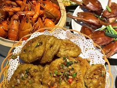 -冶建镜子·老南昌大排档·江西虾王(总店)