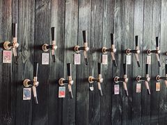 -8PINTS八品脱·日料·烧鸟·精酿小酒馆(莘庄店)
