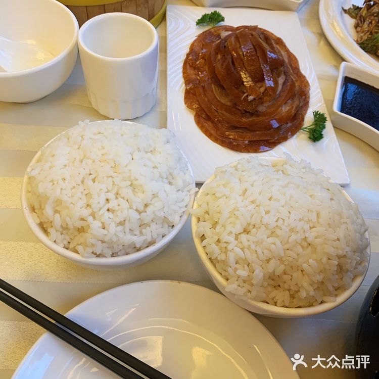 最地道的老北京烤鸭｜金百万烤鸭店