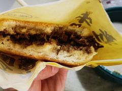 -穆得·老周家牛肉烧饼(普利街店)