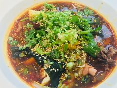 -成都你六姐·牛肉冒菜·麻辣香锅(长泰广场店)