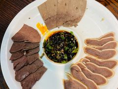 驴三样-王记驴火河间驴肉火烧(长青店)