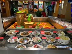 -临湖人家(欢乐大道店)