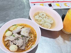 -榮泰米粉湯(Left Shop)