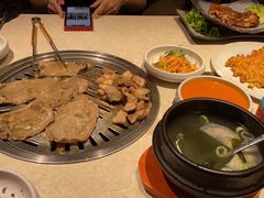 -朴氏传统炭火烤肉(和兴路店)