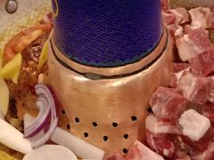 -毛辣果·贵州红酸汤牛肉火锅(西单店)