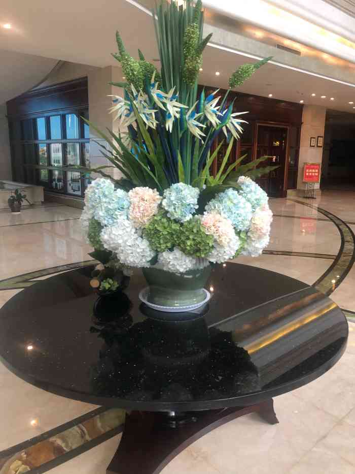 四季佳利酒店-"总共预定了3个房间,和爸妈弟弟去象山旅游.