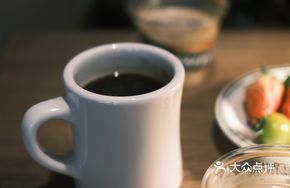 Fruit-Flavored Americano