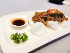 上品雪花牛肋骨-一澜江宴·江景地标楚菜(江滩公园店)