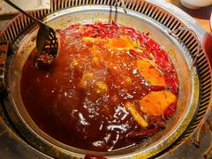 -城墙拐拐火锅(三峡广场黑金冠店)