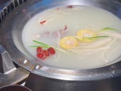 -辣伍鲜毛肚老火锅(元一店)