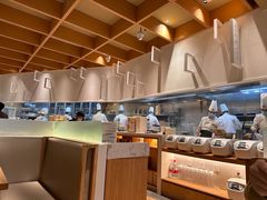 -关东小磨东北菜(漕河泾印象城店)