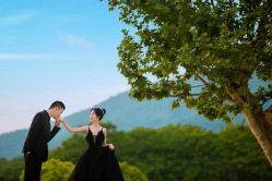 -蒙太奇婚纱摄影(万达店)