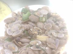 -红月湾海鲜饭店•沙滩海景(双月湾店)