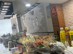 -百品聚旋转火锅(万德庄店)