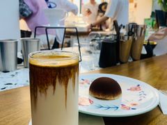 -Line 咖啡(石厦花园店)