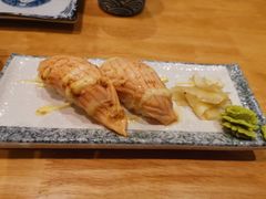 火炙三文鱼手握-村上一屋·亚洲菜融合小馆(南楼店)