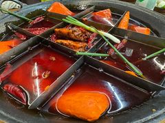 -正南齊北重庆老火锅(光华村直营店)