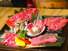 -炼火烤肉店