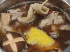 -龍歌自助小火锅(市南金茂湾店)