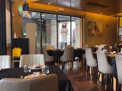 -Efes Turkish & Mediterranean Cuisine 艾菲斯餐厅(陆家嘴店)