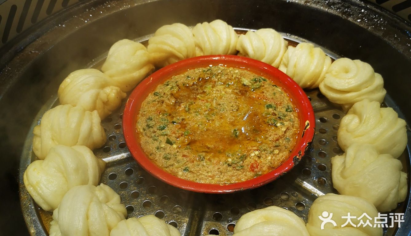 东北最出名的菜品 铁锅炖大鹅