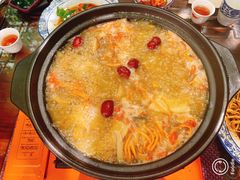 -阿鹏故事云南野生菌火锅(人民路店)