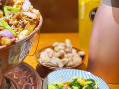 -渝胖子老城区炭火蛙锅(临城店)