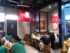 大堂-龍堂蟹黄小笼包(万家丽店)