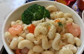 White Sauce Mushroom Shrimp Penne