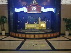 -大光明电影院(南京西路店)