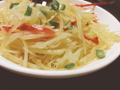 酸辣土豆丝-家烧面馆【南山路知名经典面食】