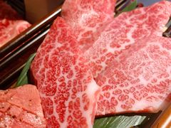 和牛精品霜降牛小排-铭牛烧肉·和牛海鲜自助(高新月牙湖店)