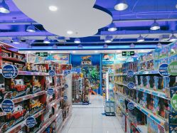 -玩具反斗城(正大广场店)