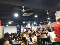 大堂-皖北巫氏三胖地锅鸡(长淮总店)
