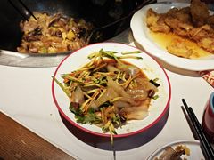 -玺炖·中国铁锅炖(南京东路店)