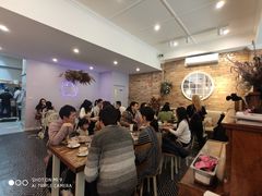 -FLOVIE FLORIST CAFE