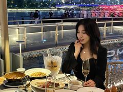 -MONICH牛排融合餐厅(和义大道购物中心店)