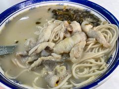 -明呈黄鱼面馆(斜土路店)