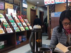 -何氏排骨(左家塘店)