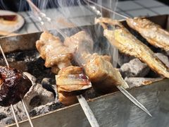 -喜悦小串丹东小黄牛海鲜烧烤大排档(民主广场店)