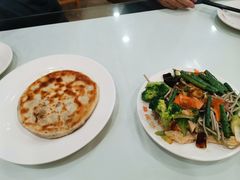 手工猪肉茴香馅饼-孟记粥铺·家常菜·烧烤·粥(亚运村店)