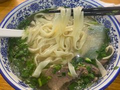 -嘻小北·兰州清汤牛肉面(太平洋森活天地店)