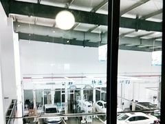 -华胜奔驰宝马奥迪专修连锁(虹梅南路店)